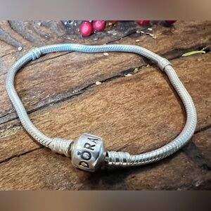 Authentic Vintage Classic Moments Pandora Barrel Clasp Bracelet Snake Chain 20